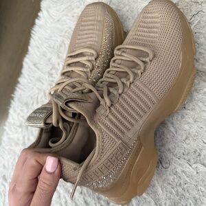 Steve Madden nude sneakers size 9